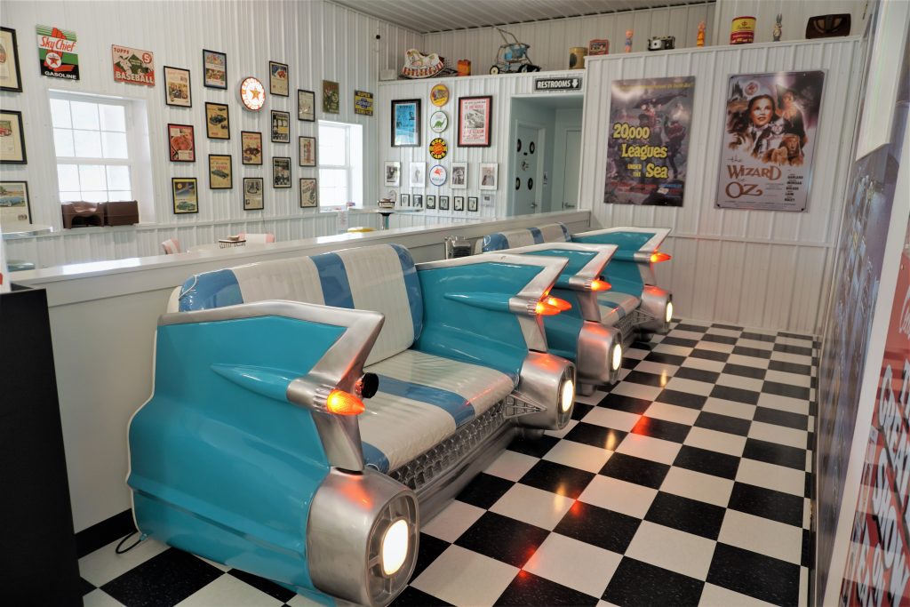 Scoupe DeVille gallery photo